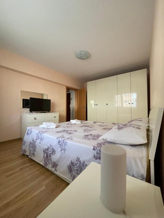 Cerna Apartament Apartment Brasov Ngoại thất bức ảnh